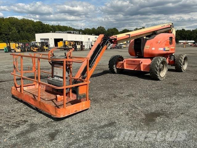 JLG 600AJ Kloubové plošiny