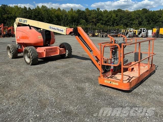 JLG 600AJ Kloubové plošiny