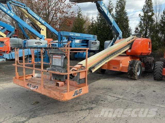 JLG 600S Teleskopické plošiny