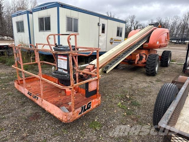 JLG 600S Teleskopické plošiny