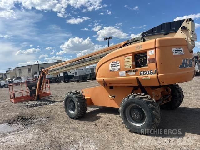 JLG 600SJ 4X4 Kloubové plošiny