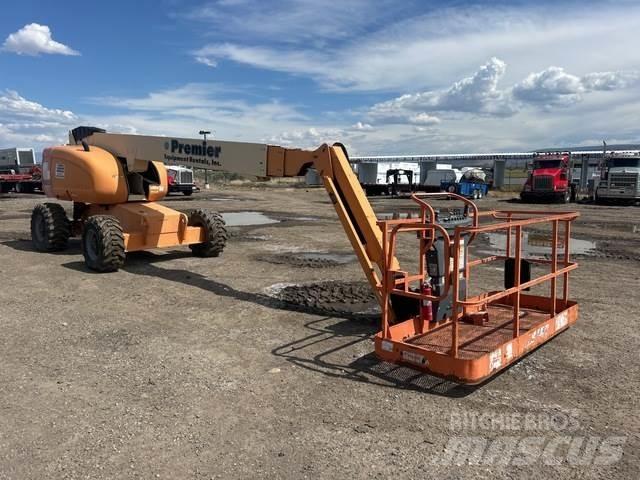JLG 600SJ 4X4 Kloubové plošiny
