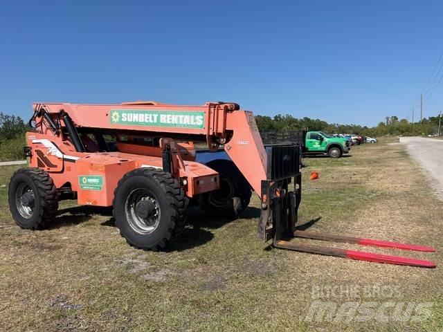JLG 6042 Teleskopické manipulátory