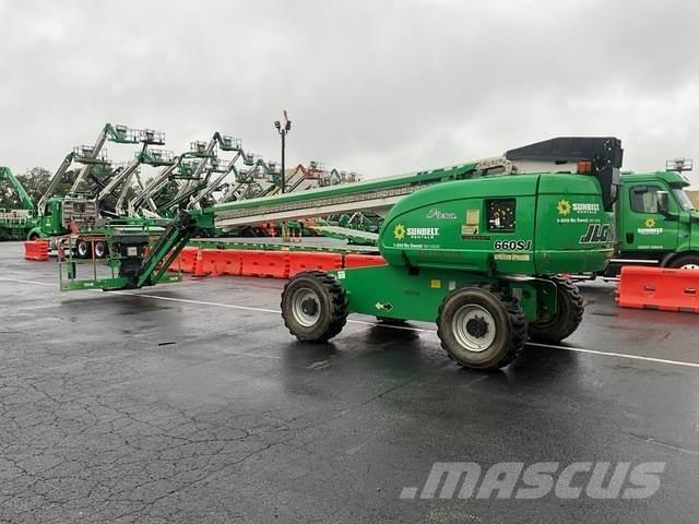 JLG 660SJ Teleskopické plošiny