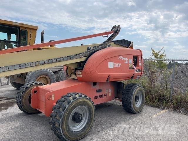 JLG 660SJ Teleskopické plošiny