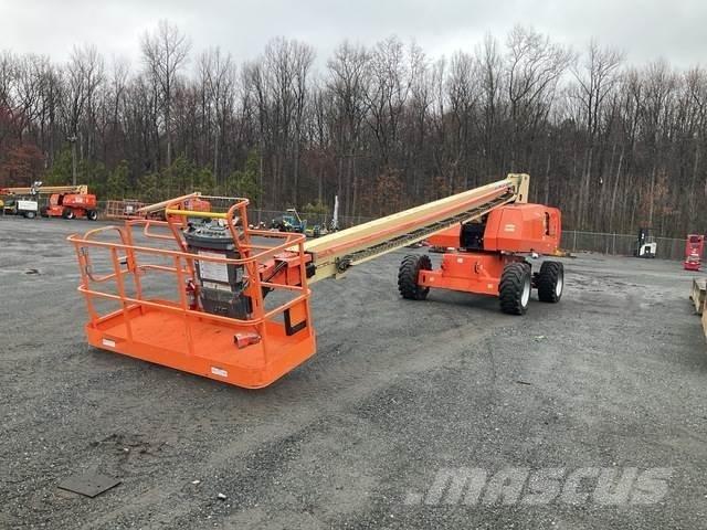 JLG 800 S Teleskopické plošiny
