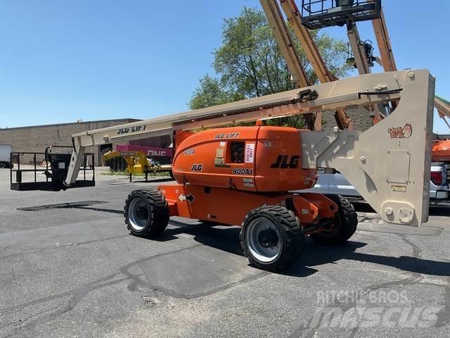 JLG 800A Kloubové plošiny