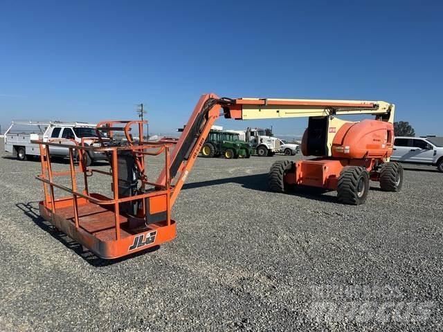 JLG 800AJ Kloubové plošiny