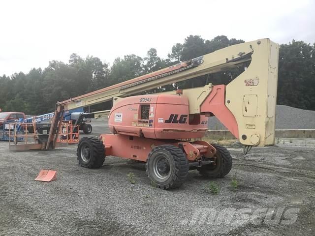 JLG 800AJ Kloubové plošiny