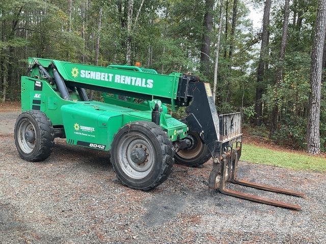 JLG 8042 Teleskopické manipulátory