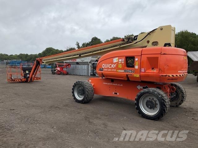 JLG 860SJ Teleskopické plošiny