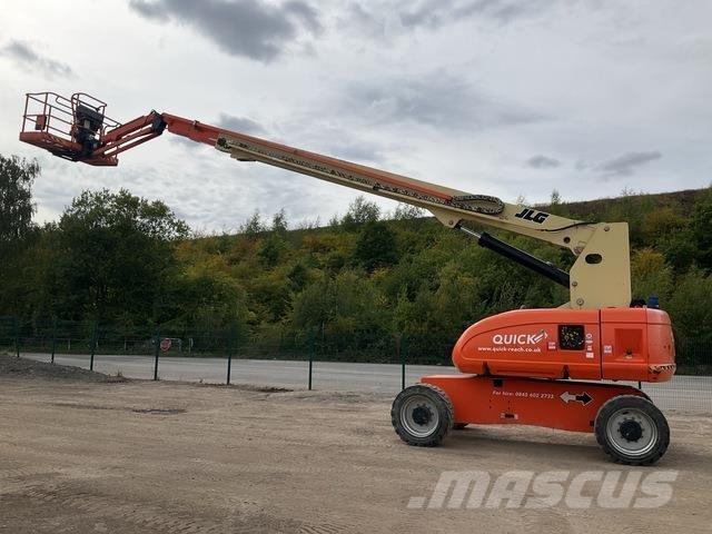 JLG 860SJ Teleskopické plošiny