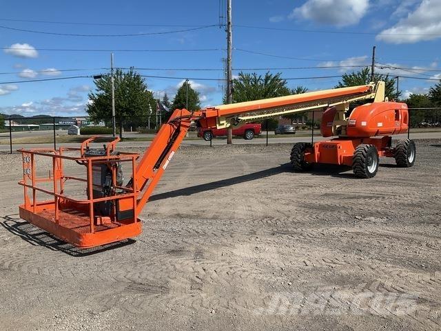 JLG 860SJ Kloubové plošiny