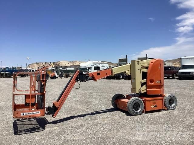 JLG E300AJP Kloubové plošiny
