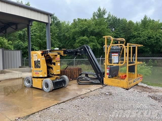 JLG E300AJP Kloubové plošiny