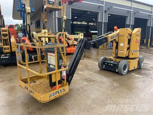 JLG E300AJP Kloubové plošiny