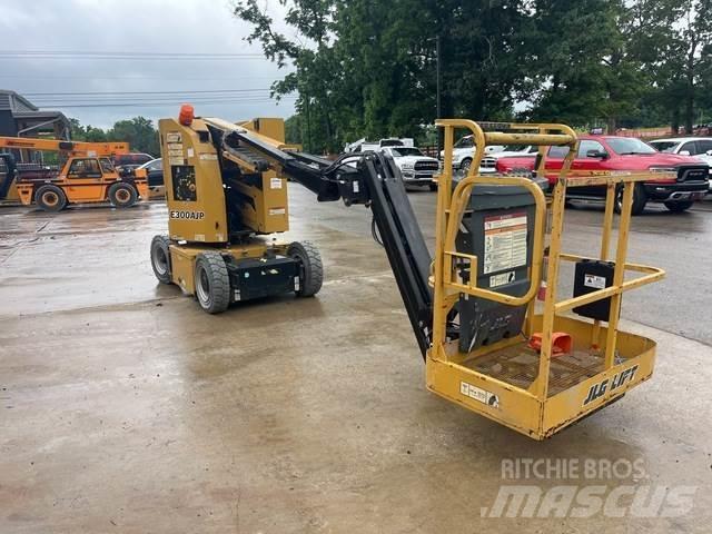 JLG E300AJP Kloubové plošiny