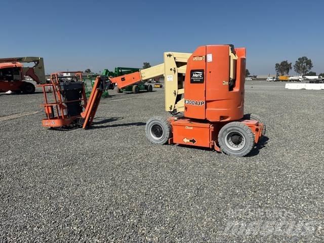 JLG E300AJP Kloubové plošiny