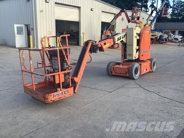 JLG E300AJP Kloubové plošiny