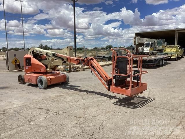 JLG E400AJPN Kloubové plošiny