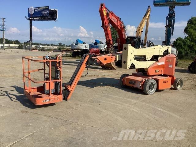 JLG E400AJPN Kloubové plošiny