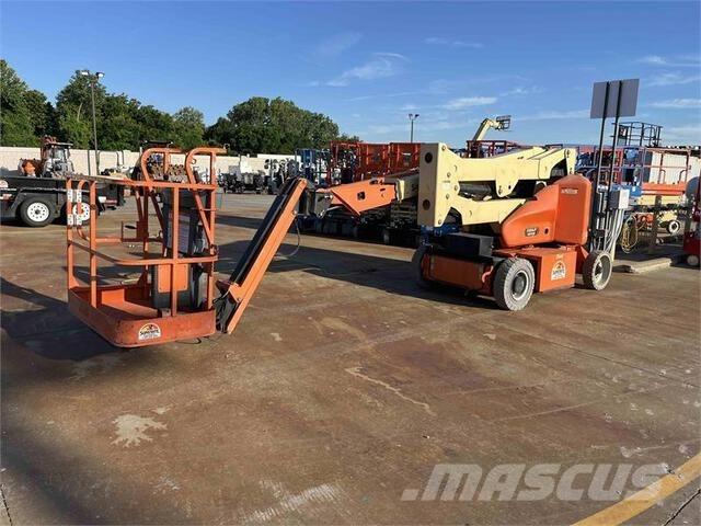JLG E400AJPN Kloubové plošiny