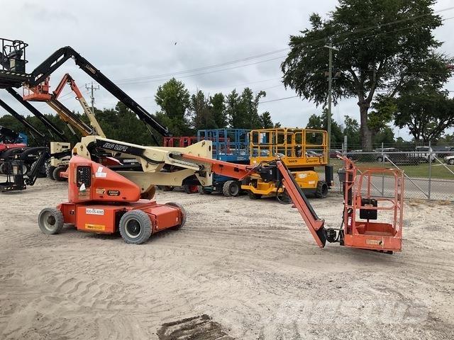 JLG E400AJPN Kloubové plošiny