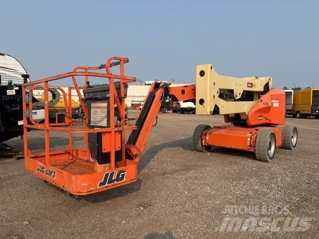 JLG E450AJ Kloubové plošiny
