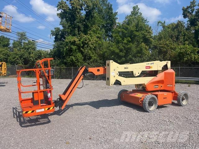 JLG E450AJ Kloubové plošiny