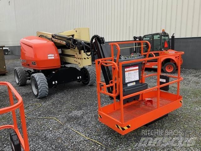JLG EC450AJ Kloubové plošiny