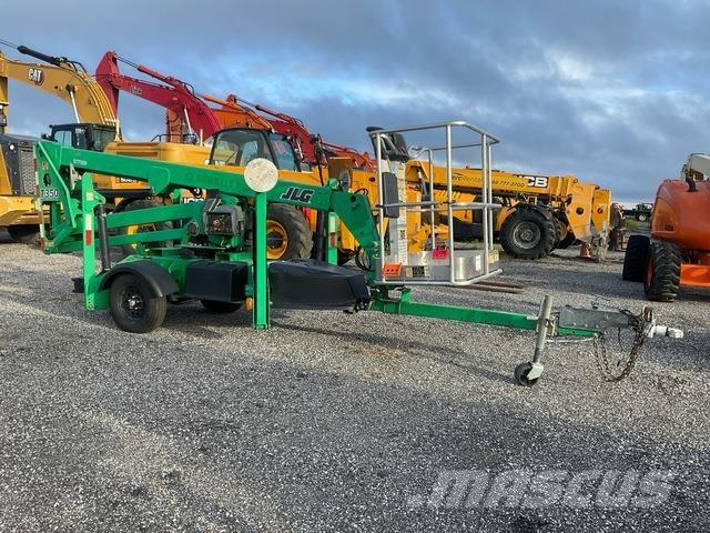 JLG T350 Přívěsové plošiny