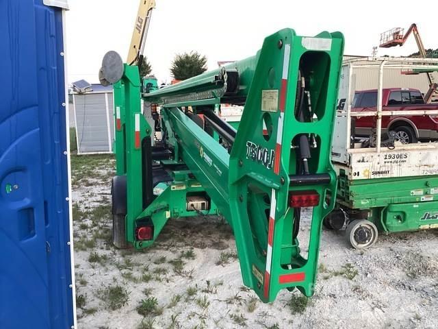 JLG T500J Přívěsové plošiny
