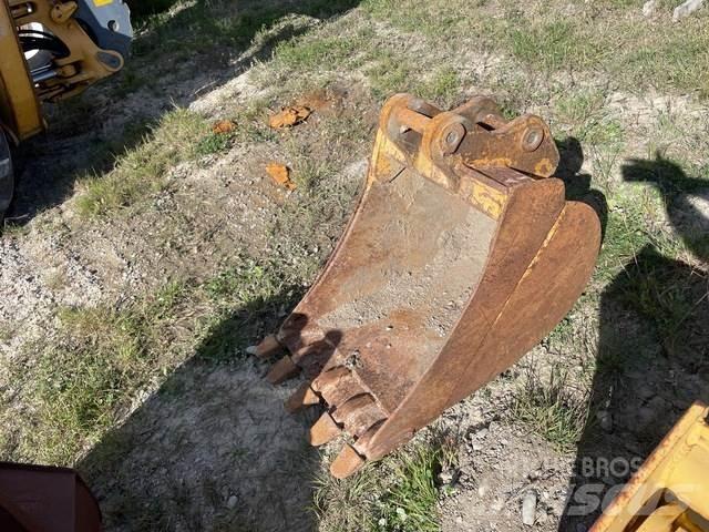 John Deere  Lopaty