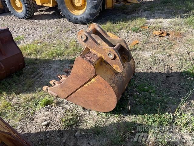 John Deere  Lopaty