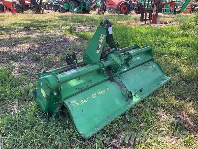 John Deere 665 Stavebnictví - ostatní