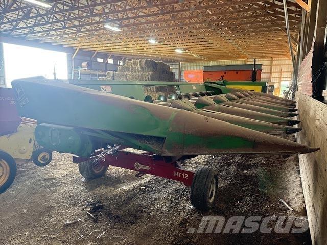 John Deere 843 Další stroje na zpracování půdy a příslušenství