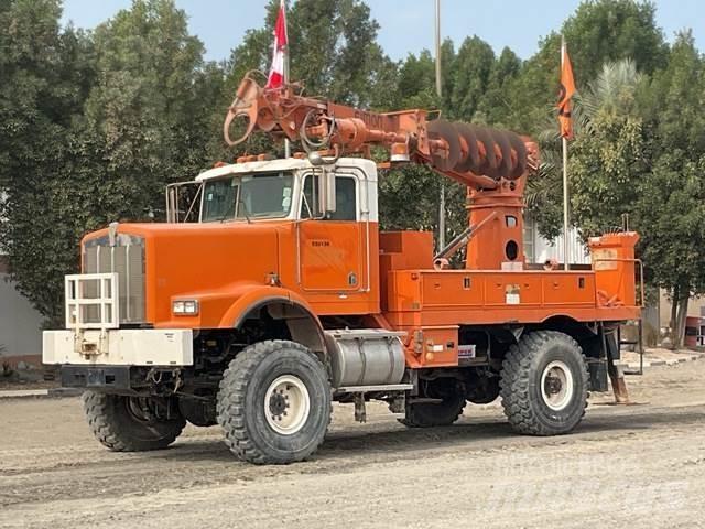 Kenworth C500 Mobilní vrtná souprava