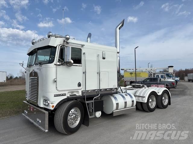 Kenworth K100 Kabiny a interiér