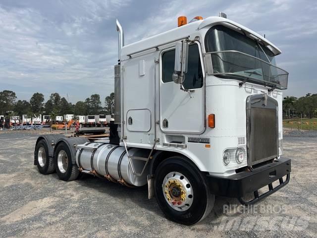 Kenworth K104 Tahače