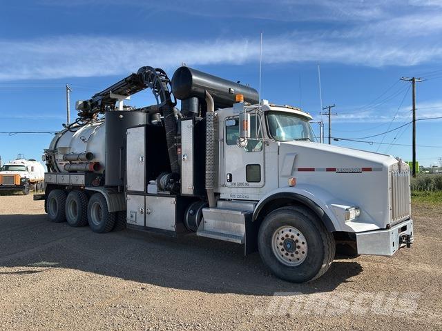 Kenworth T-800 Pásová rýpadla