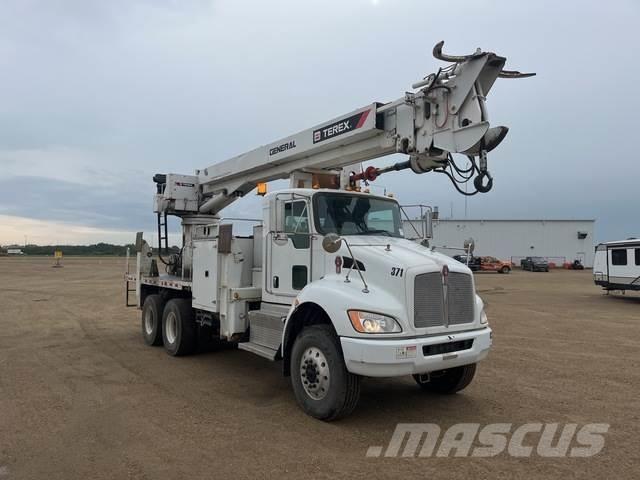 Kenworth T370 Mobilní vrtná souprava