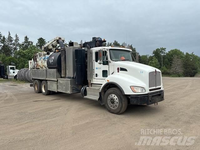 Kenworth T450 Pásová rýpadla