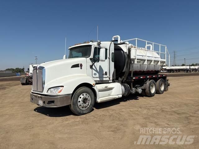 Kenworth T660 Kombinované/Čerpací cisterny