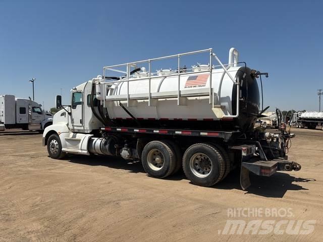 Kenworth T660 Kombinované/Čerpací cisterny