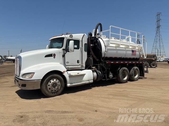 Kenworth T660 Kombinované/Čerpací cisterny