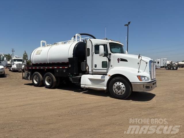 Kenworth T660 Kombinované/Čerpací cisterny