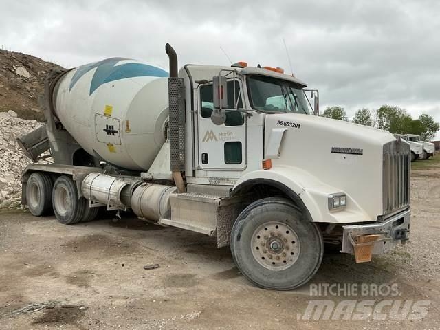 Kenworth T800 Další