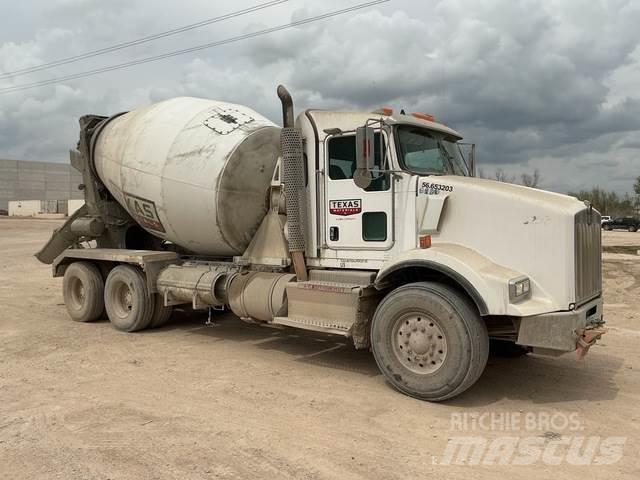 Kenworth T800 Další