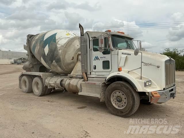 Kenworth T800 Další