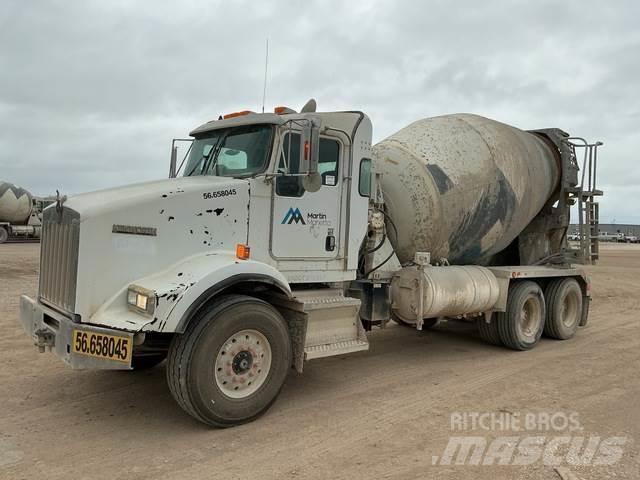 Kenworth T800 Další
